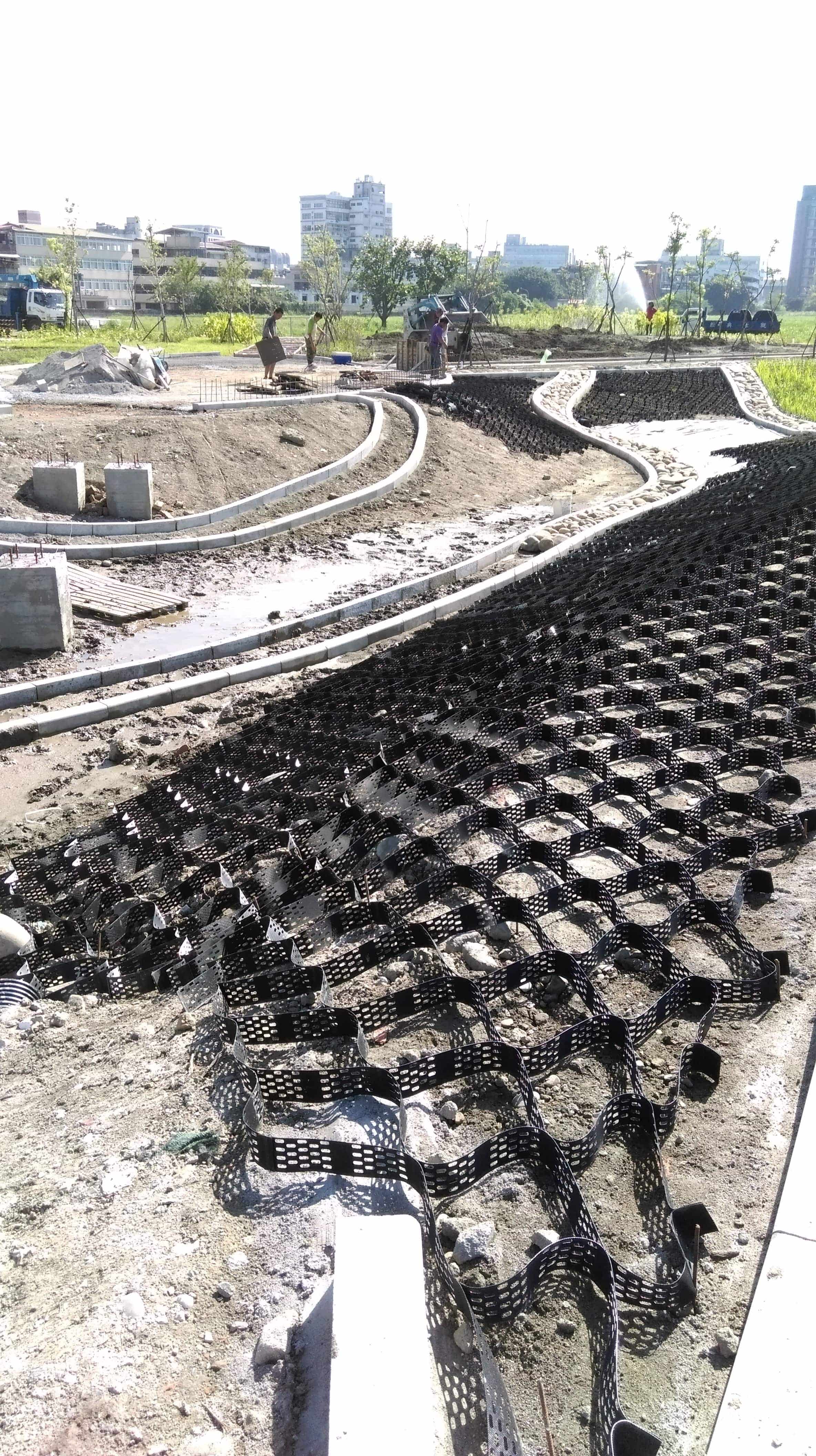 南港玉東公園 景觀滯洪池